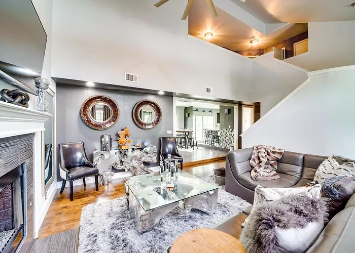 'peace & Tranquility': 2 Mi To Dtwn Tulsa! Holiday home Tulsa